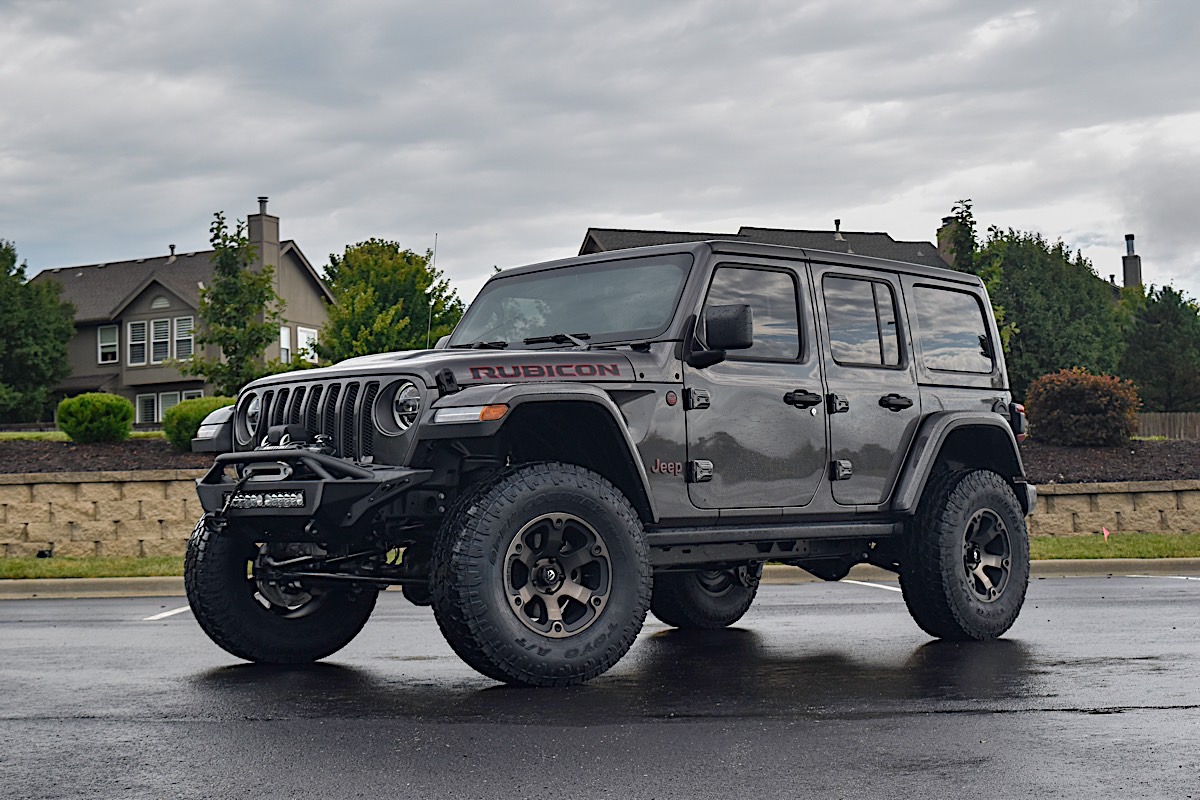 Jeep Wrangler with Fuel 1-Piece Wheels Beast - D564